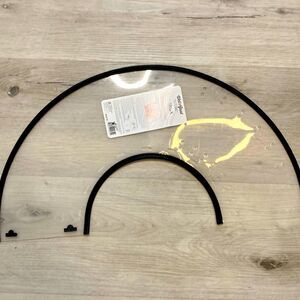 New- dog cone size medium